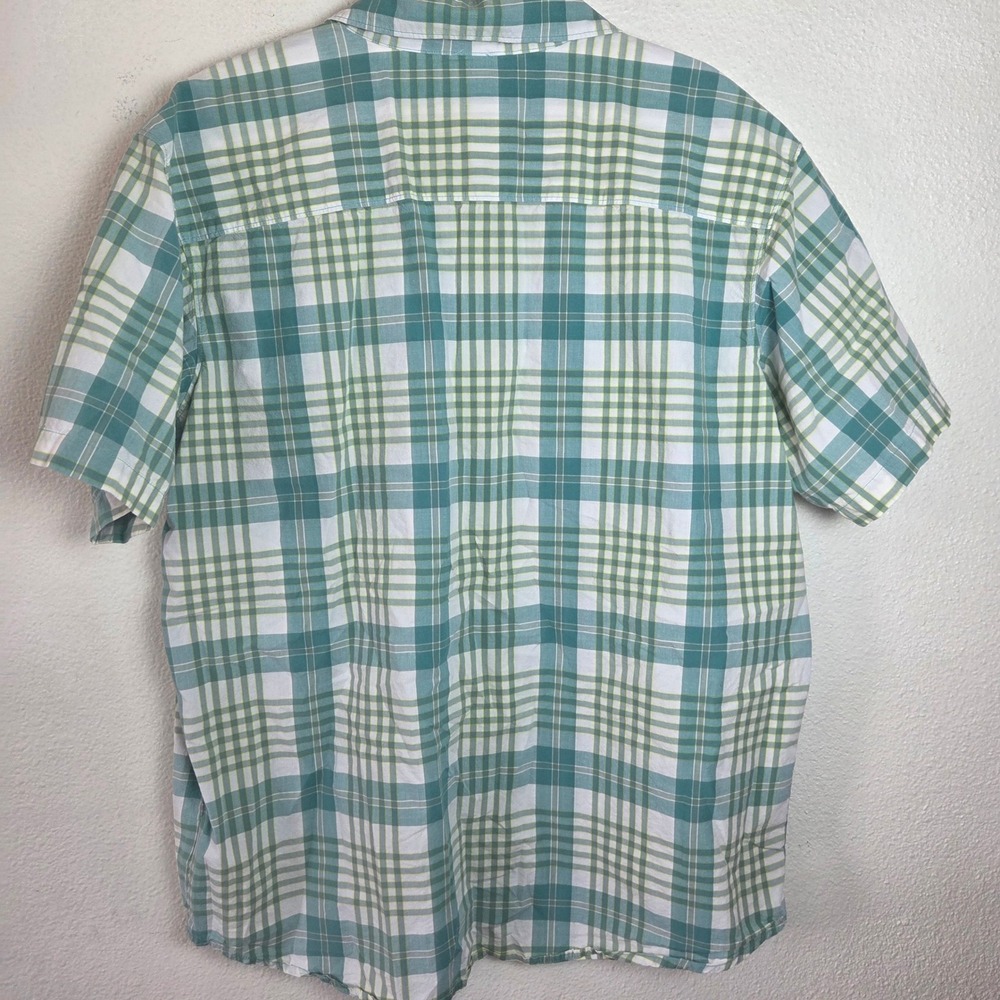 Columbia Mens Button Up‎ Shirt XL Short Sleeve Plaid Outdoor Fishing Hiking - Picture 2 of 10